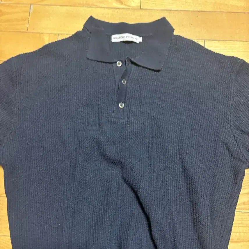 [BUNJANG] Branded Hard Twist Holiday Polo Knit / 브랜디드 하드 트위스트 홀리데이 폴로 니트