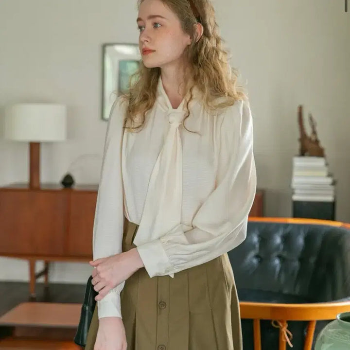 [BUNJANG] Lenina Ribbon Blouse / [Lenina] 르니나 리본 블라우스