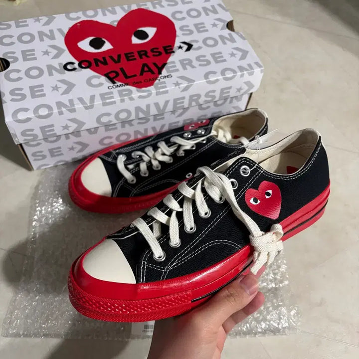 [BUNJANG] Converse x Comme des Garçons Red Heart Chuck Taylor Red Sole Sneakers / [새상품]컨버스x꼼데가르송 레드하트 척테일러 레드솔 265,270,275