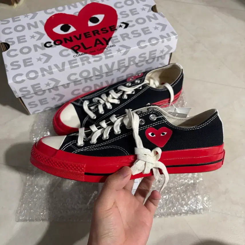 [BUNJANG] Converse x Comme des Garçons Red Heart Chuck Taylor Red Sole Sneakers / [새상품]컨버스x꼼데가르송 레드하트 척테일러 레드솔 265,270,275