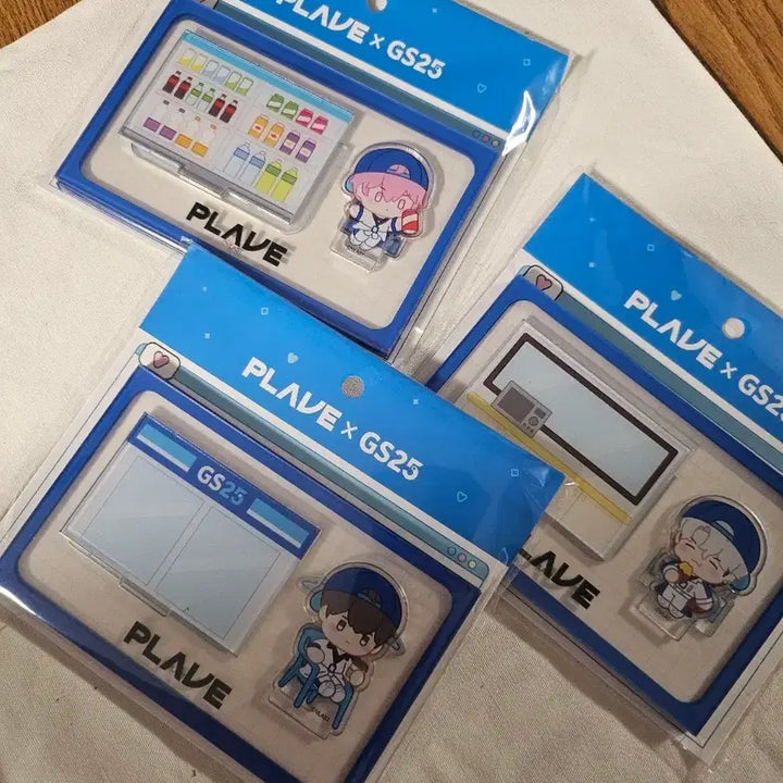 [SOLD OUT] PLAVE GS25 콜라보 아크릴 3종 일괄  플레이브