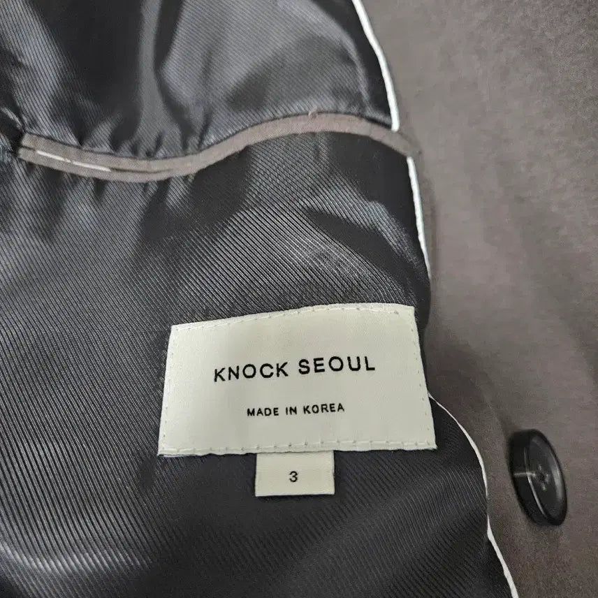 [BUNJANG] knock seoul 트렌치코트 100~105사이즈 카키 / knock seoul 트렌치코트 100~105사이즈 카키