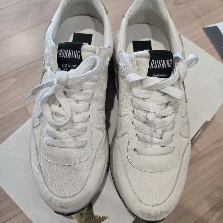 [BUNJANG] Golden Goose Running Sole Sneakers White/Gold Size 38 / 골든구스 러닝솔 런닝솔 38 (화/골)
