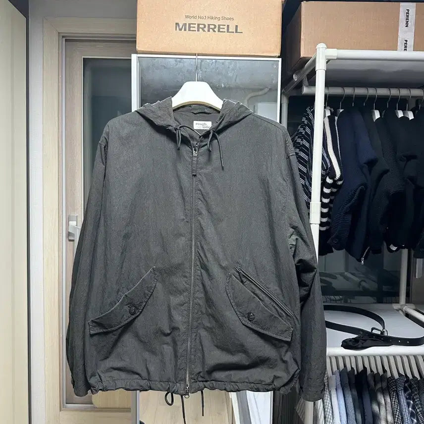 [BUNJANG] Roughside Hill Parka Charcoal Nylon Jacket 24SS / (3) 러프사이드 힐파카 차콜
