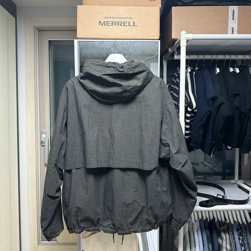 [BUNJANG] Roughside Hill Parka Charcoal Nylon Jacket 24SS / (3) 러프사이드 힐파카 차콜