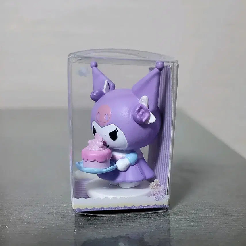 [BUNJANG] Kuromi Dessert Series Cake Figure / (5월까지 할인)쿠로미 디저트시리즈 케이크 피규어