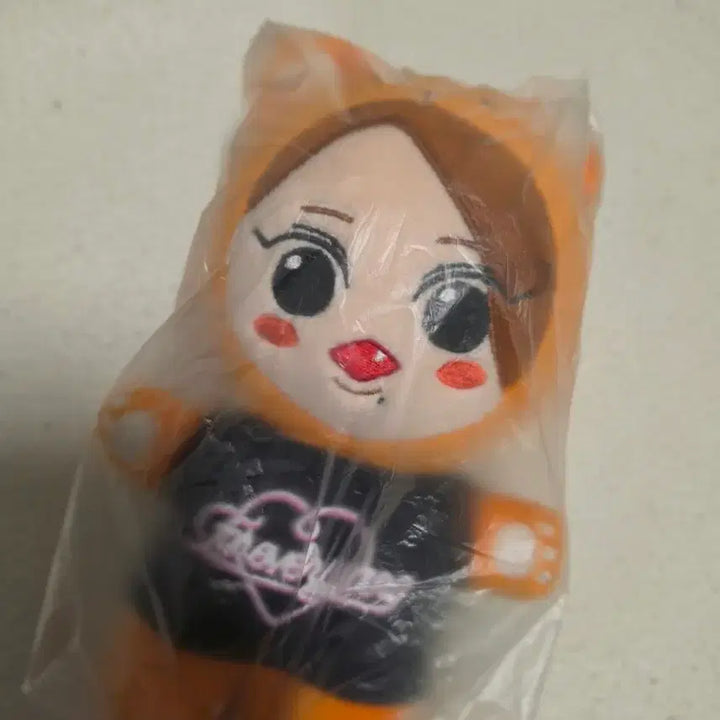 [BUNJANG] TWICE Chaeyoung 20cm Doll / 트와이스20cm