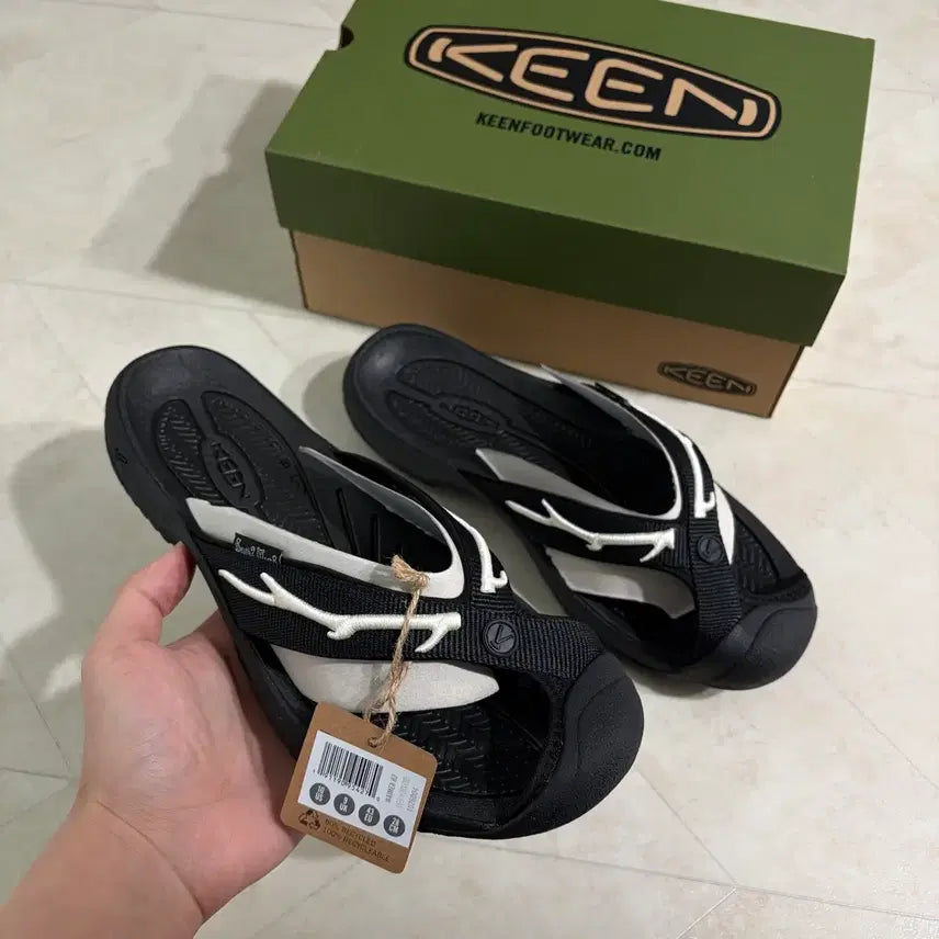 [BUNJANG] KinXNam 280/290mm Yuimea Deer Horn Embo Slide Sandals / [새상품]킨x남이서팔 와이메아 디어 혼 엠보스 슬라이드 280,290
