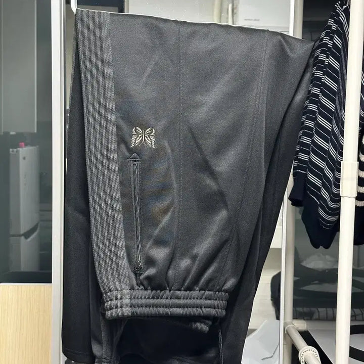 [BUNJANG] Needles Freaks Store Bespoke HD Track Pants / (s) 니들스 프릭스스토어 별주 hd 트랙팬츠