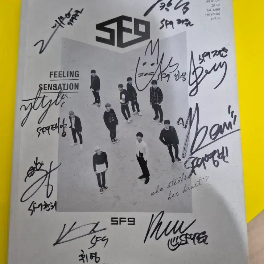 [SOLD OUT] SF9 싱글1집 친필 싸인반