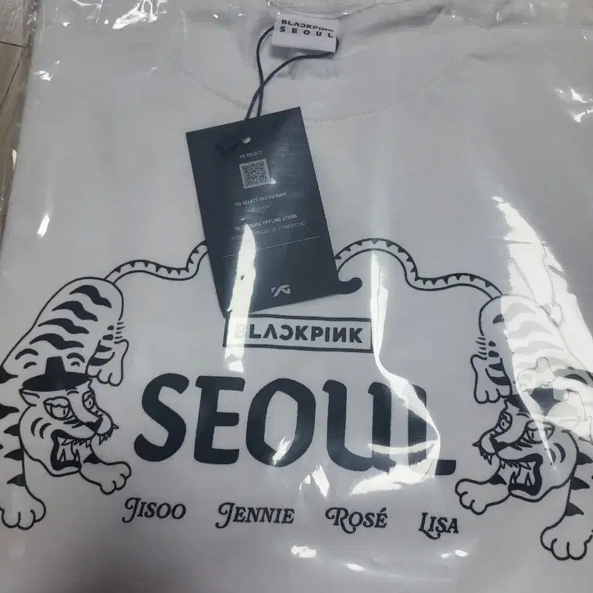 [SOLD OUT] 블랙핑크 서울 반팔 티셔츠 화이트 새상품