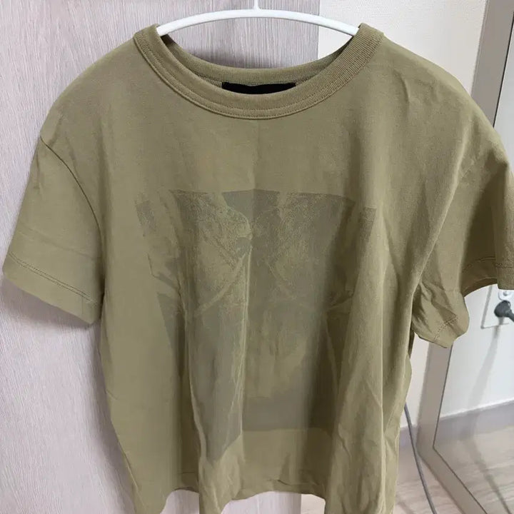 [BUNJANG] LCDC TM Ribbon Print T-Shirt Khaki / 엘씨디씨티엠 리본슬립프린트 티셔츠 카키