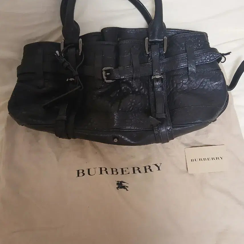 [BUNJANG] Burberry Black Leather Tote Bag / 버버리 블랙 레더 토트백 가방