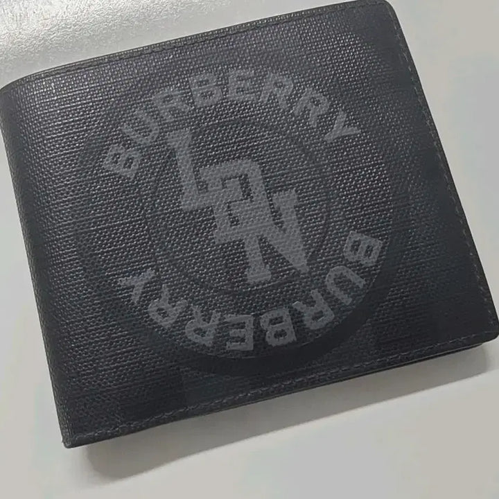 [BUNJANG] Burberry Black Bi-fold Wallet / 버버리 블랙 반지갑 남성 지갑
