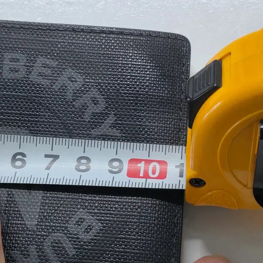 [BUNJANG] Burberry Black Bi-fold Wallet / 버버리 블랙 반지갑 남성 지갑