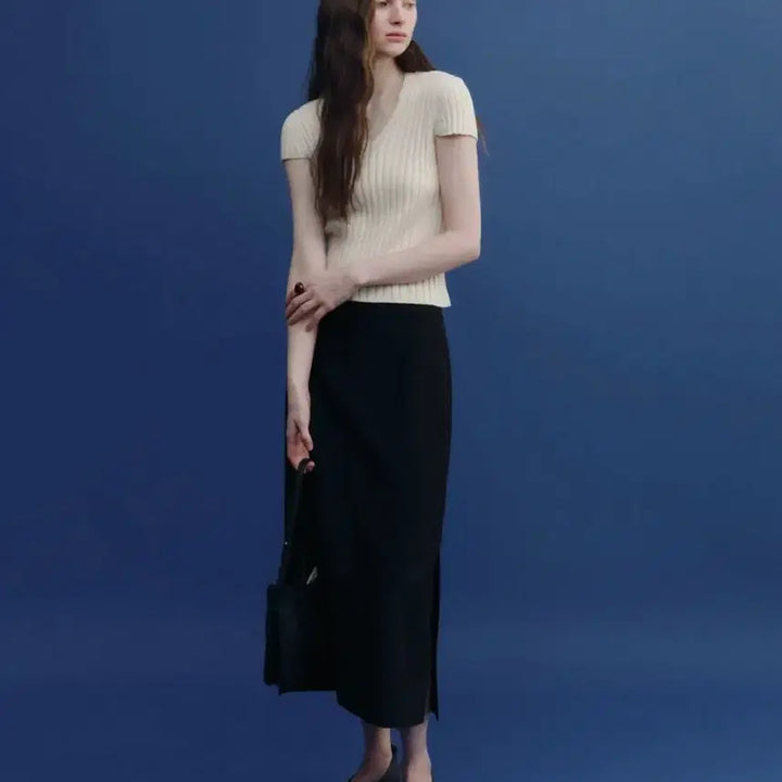 [BUNJANG] For Your Eyes Only Ribbed V-Neck Knit Cream S / 포유어아이즈온리 포유온 수리 리브드 브이넥 니트S