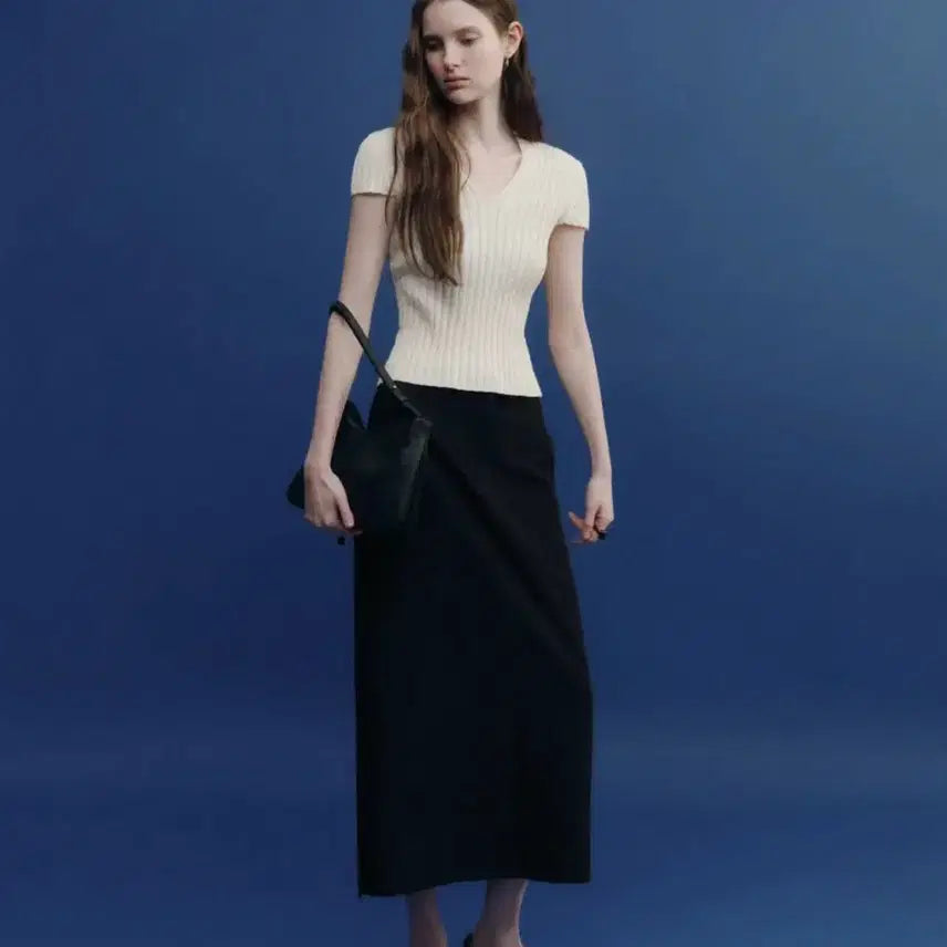 [BUNJANG] For Your Eyes Only Ribbed V-Neck Knit Cream S / 포유어아이즈온리 포유온 수리 리브드 브이넥 니트S