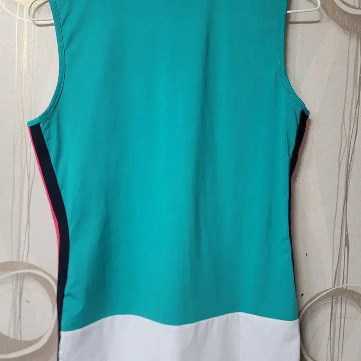 [BUNJANG] PASSARDI Sleeveless T-shirt Green 90 / 파사디 PASSARDI 민소매 티셔츠 그린90