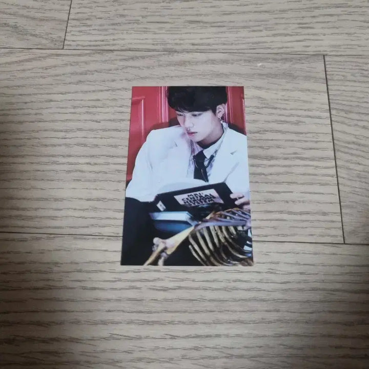 [SOLD OUT] 방탄 쩔어 석진 포카양도.  bts JIN