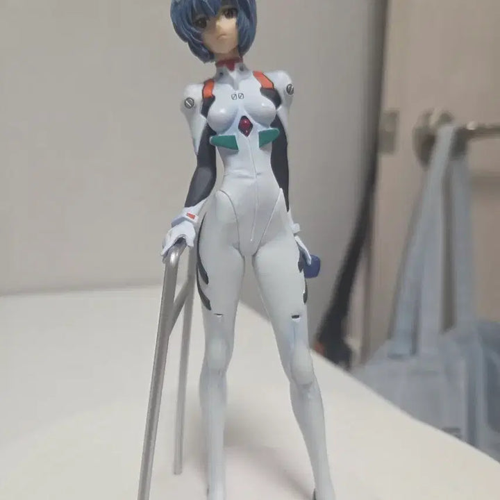 [BUNJANG] Evangelion Ayanami Rei Figure (Rare, No Box) / 에반게리온 아야나미 레이 피규어(레어,노박스)