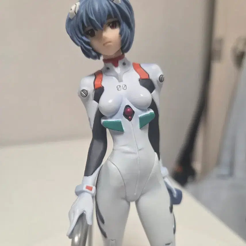 [BUNJANG] Evangelion Ayanami Rei Figure (Rare, No Box) / 에반게리온 아야나미 레이 피규어(레어,노박스)