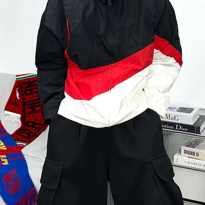 [BUNJANG] Nike NSW Big Swoosh Woven Windbreaker Jacket M / 나이키 NSW 빅스우시 우븐 바람막이 M