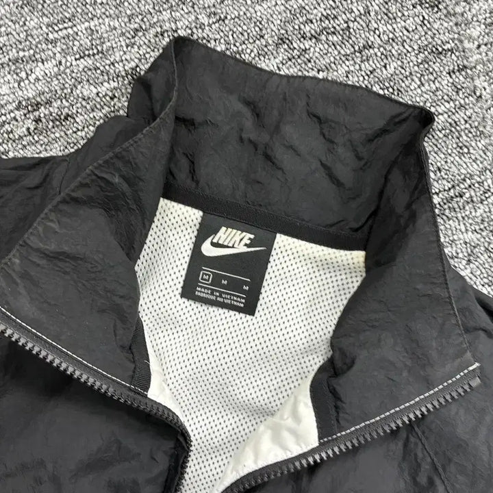 [BUNJANG] Nike NSW Big Swoosh Woven Windbreaker Jacket M / 나이키 NSW 빅스우시 우븐 바람막이 M