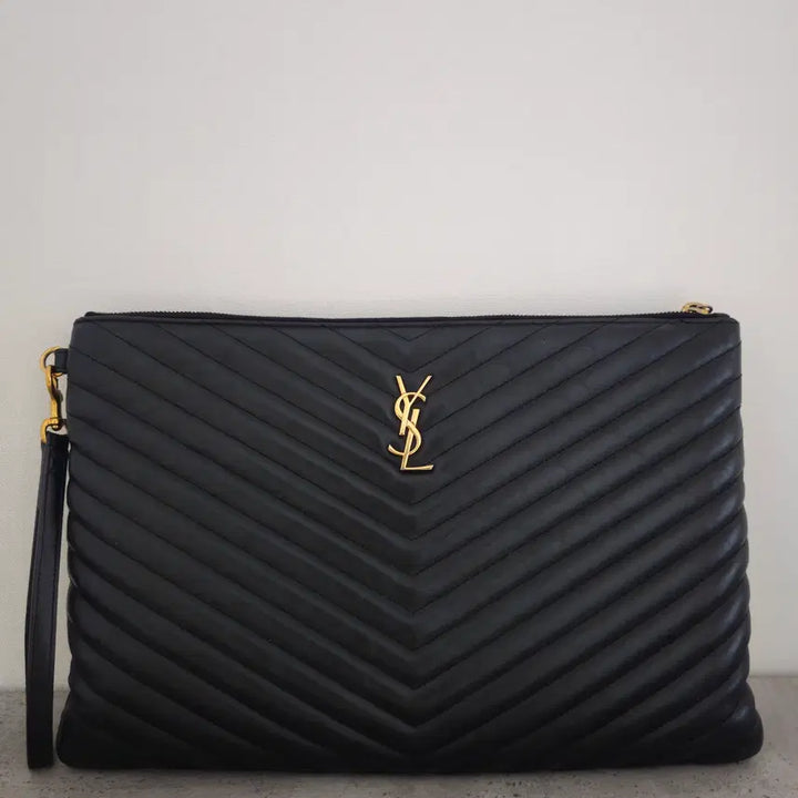 [BUNJANG] Saint Laurent Matelassé Black Clutch Bag Gold Hardware / 입생 마틀라세 블랙클러치백 금장 (단품)559139