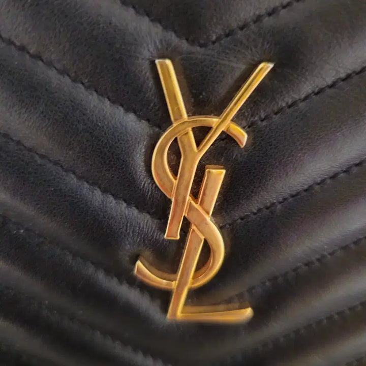 [BUNJANG] Saint Laurent Matelassé Black Clutch Bag Gold Hardware / 입생 마틀라세 블랙클러치백 금장 (단품)559139