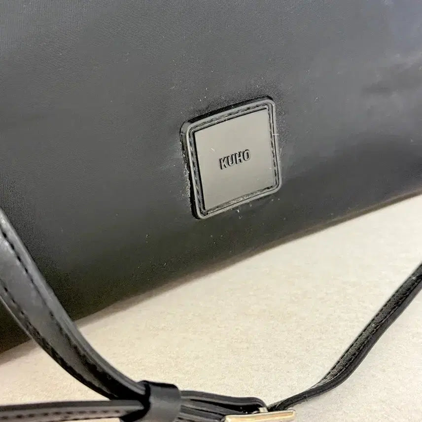 [BUNJANG] Kuho Nylon Shoulder Bag / 구호 Kuho 나일론 숄더백