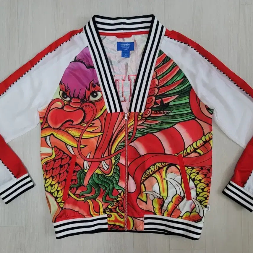 [BUNJANG] Adidas x Rita Ora Dragon Print Track Top Jacket / (100)아디다스 X 리타오라 드래곤 프린팅 트랙탑 자켓 판매합니다
