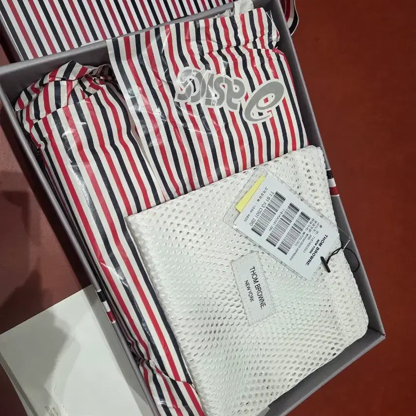 [BUNJANG] Asics x Thom Browne Gel Kayano 14 Sneakers / 아식스 x 톰브라운 콜라보 신발 280