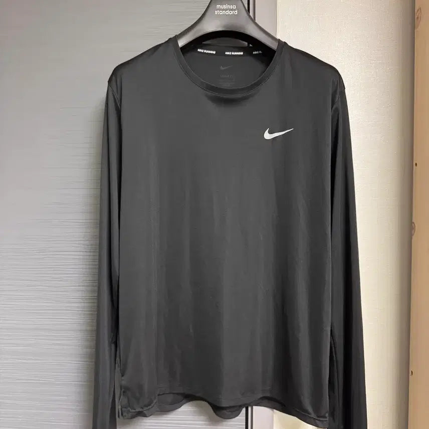 [BUNJANG] Nike Running Dri-FIT T-Shirt - Size L / 나이키 런닝 드라이핏 티 L