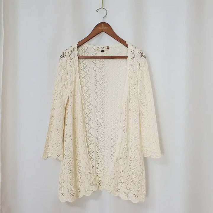 [BUNJANG] Thursday Island Crochet Knit Cardigan Ivory / 써스데이아일랜드 크로쉐 니트가디건 95
