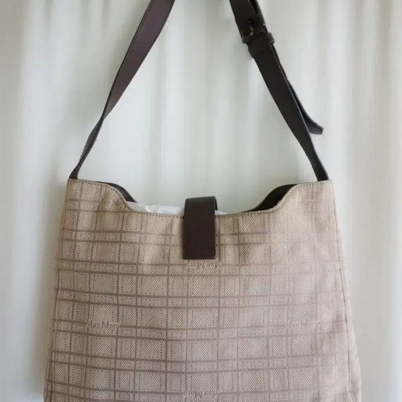 [BUNJANG] Max Mara Fabric Shoulder Bag / 막스마라 패브릭 숄더백