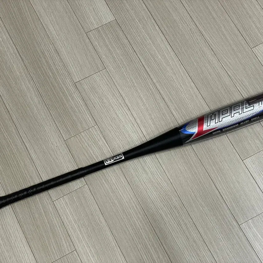 [BUNJANG] Gold Impact Black Aluminum Baseball Bat 33/28 / 골드 임팩트 블랙 알루미늄 베트 33/28 판매합니다.