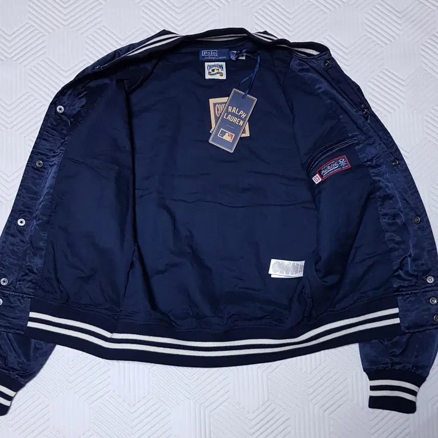 [SOLD OUT] [M] 폴로 x MLB 뉴욕 양키스 바시티 새틴 자켓 팝니다.