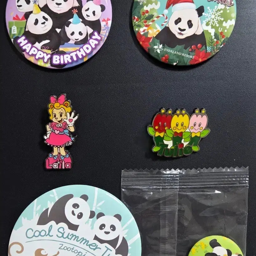 [SOLD OUT] 에버랜드뱃지세트팔아요