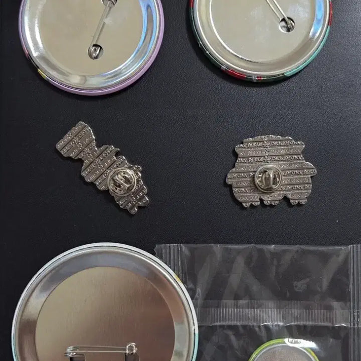 [SOLD OUT] 에버랜드뱃지세트팔아요