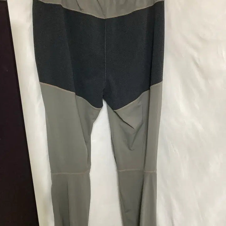 [BUNJANG] Adidas CLIMAPROOF Performance Training Pants Size 95 / 아디다스 CLIMAPROOF 기능성 트레이닝 팬츠 95 (고급 라인)