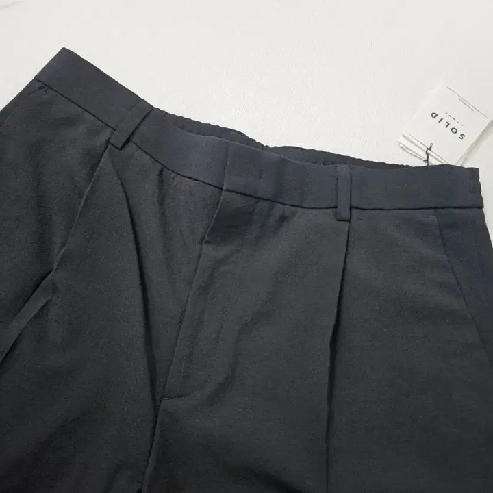 [BUNJANG] Solid Homme Black Wide Slacks 2026SS / [새상품]2026솔리드옴므 블랙 와이드 슬랙스 52(34) 26SS 신상