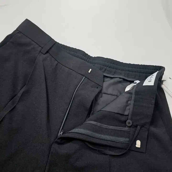 [BUNJANG] Solid Homme Black Wide Slacks 2026SS / [새상품]2026솔리드옴므 블랙 와이드 슬랙스 52(34) 26SS 신상