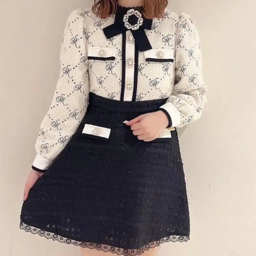 [BUNJANG] Swankiss Brooch Dress / 스완키스 브로치 원피스 양산형 지뢰계 스나계 피움