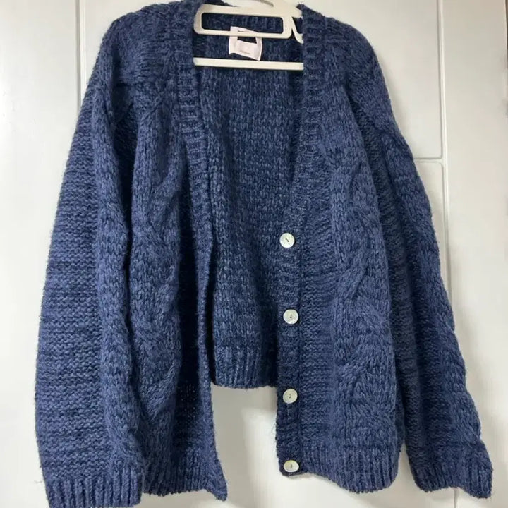 [BUNJANG] Glowny Becky Navy Cardigan / 글로니 베키 네이비 가디건 glowny