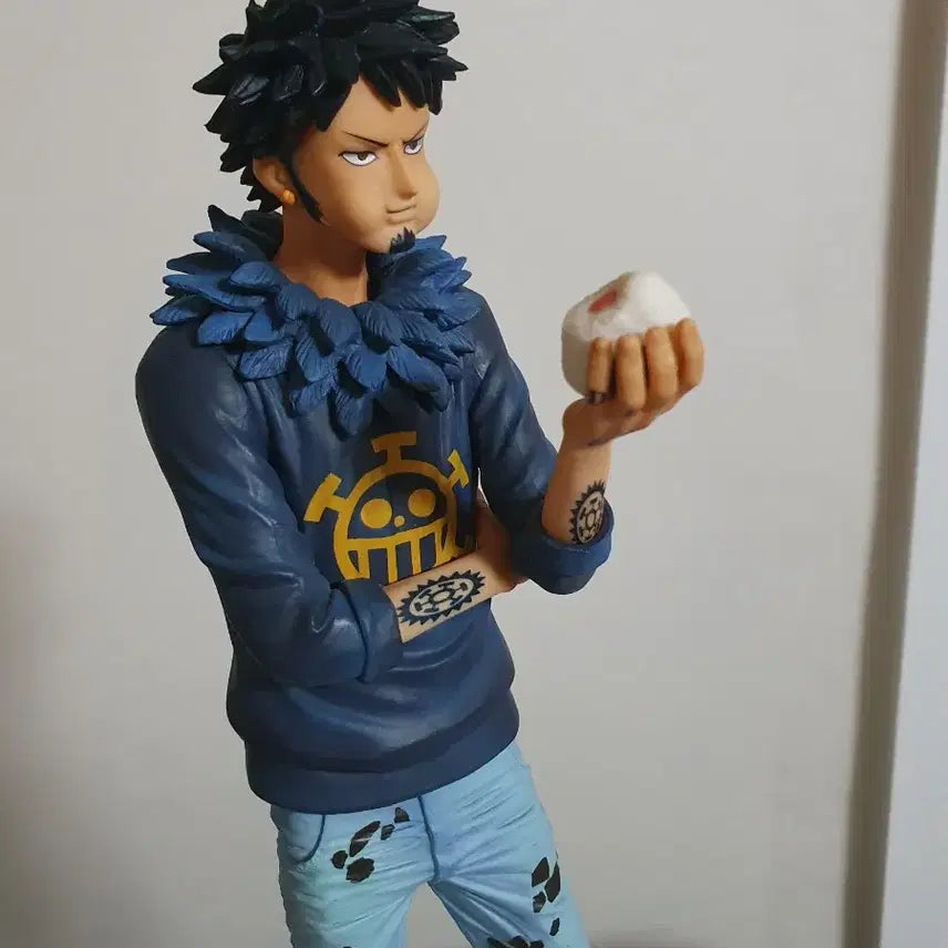 [BUNJANG] One Piece Trafalgar Law Figure / 원피스 트라팔가 로우 피규어