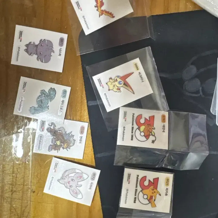 [BUNJANG] Pokemon 30th Anniversary Sticker Bundle / 30주년 띠부실 포켓몬빵( 설명글 읽어주세영)