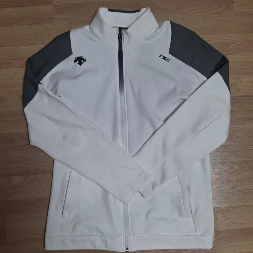 [BUNJANG] Descente F360 White Windbreaker Jacket / 데상트 F360 화이트 바람막이 자켓