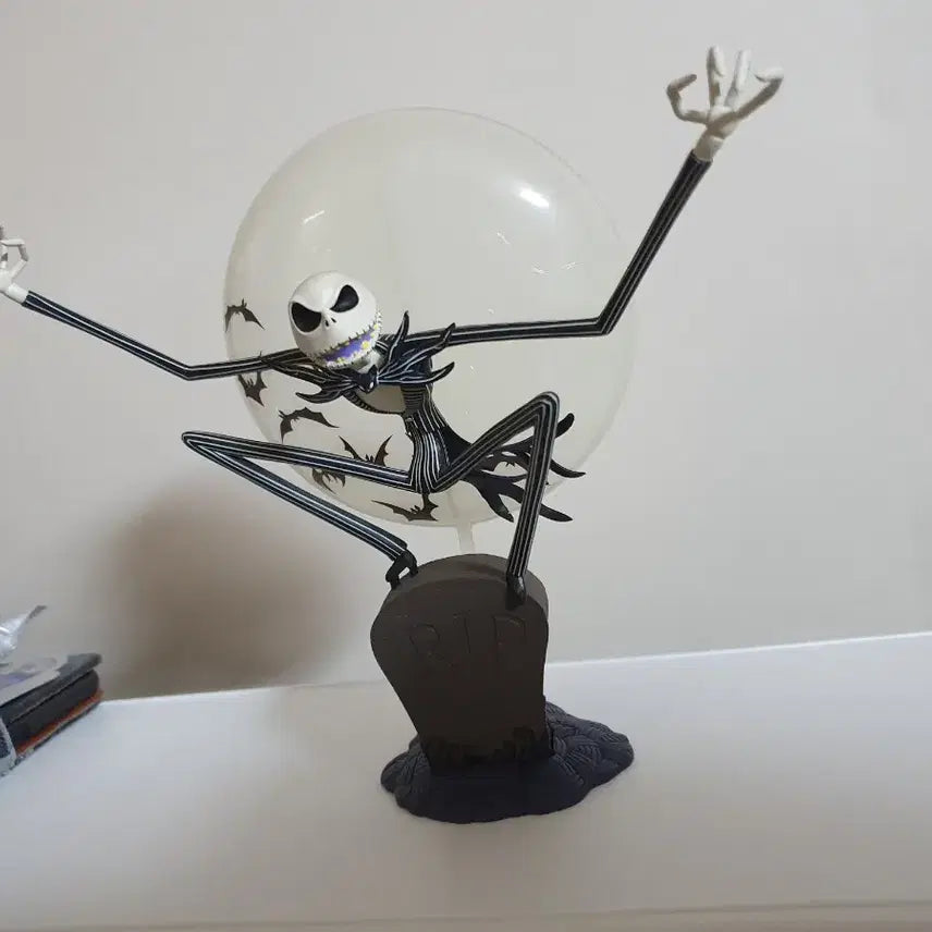 [BUNJANG] The Nightmare Before Christmas Jack Skellington Figure / 크리스마스 악몽 잭 스켈링톤 피규어