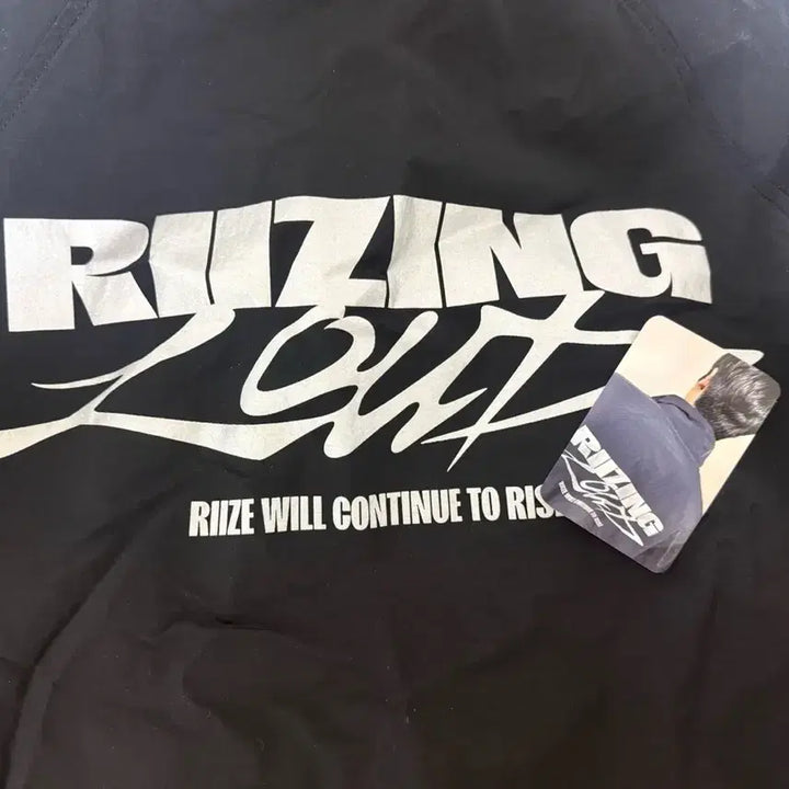 [BUNJANG] RIIZE Sungchan LOUD Track Jacket + Photocard / 라이징 라우드 트랙 자켓(라이즈 성찬 포카 포함)