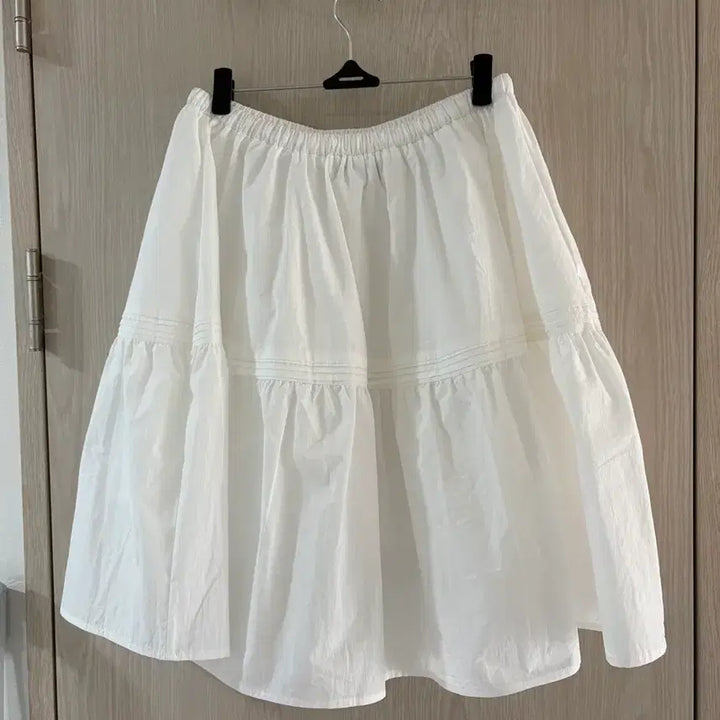 [BUNJANG] Fortena White Midi Skirt / 포르테나 화이트 스커트